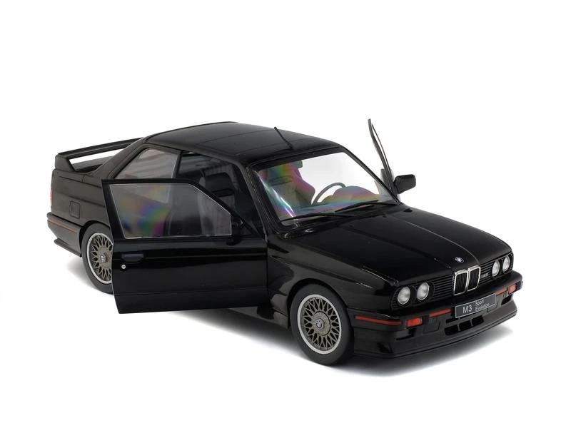 Solido PKW BMW E30 M3 Sport Evo, 1990 1:18 10 Solido PKW BMW E30 M3 Sport Evo, 1990 1:18 – Bild 8