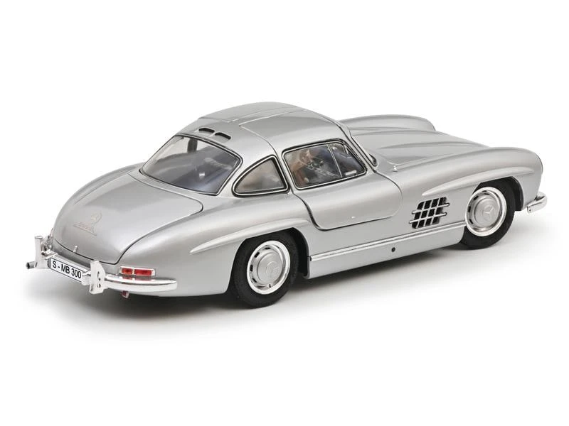 Schuco Sportwagen Mercedes Benz 300 SL Flügeltürer 1:18 10 Schuco Sportwagen Mercedes Benz 300 SL Flügeltürer 1:18 – Bild 8
