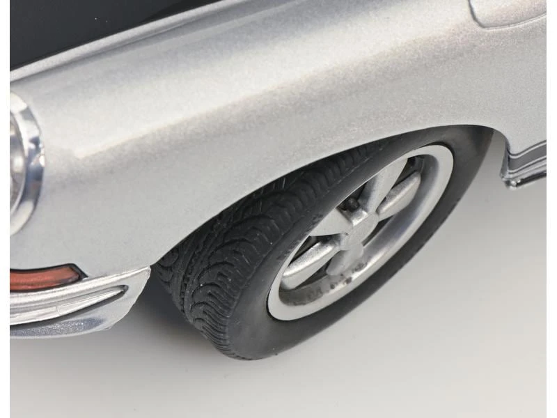 Schuco Sportwagen Porsche 911S Coupé, Silber 1:18 10 Schuco Sportwagen Porsche 911S Coupé, Silber 1:18 – Bild 8