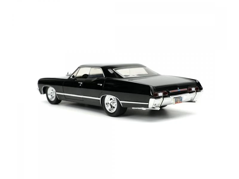 Jada Toys Chevrolet Impala Dean Winchester 1:24 8 Jada Toys Chevrolet Impala Dean Winchester 1:24 – Bild 6
